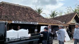 PPS Grogol Distribusikan Logistik Pilkada ke TPS